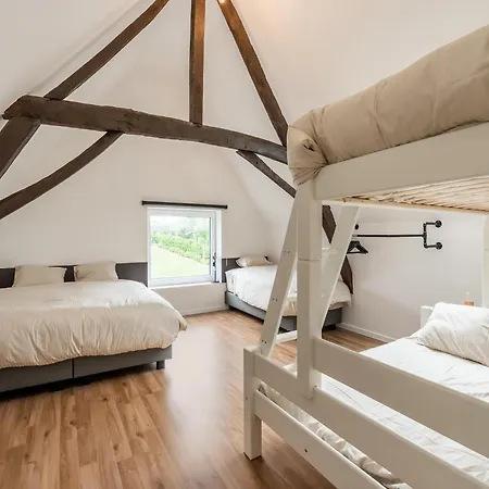 Spacious Family Home, Cleaning Included * Mont-de-l'Enclus
