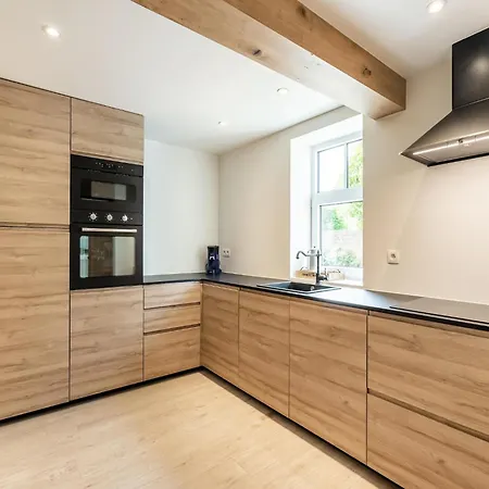 Spacious Family Home, Cleaning Included Holiday home *